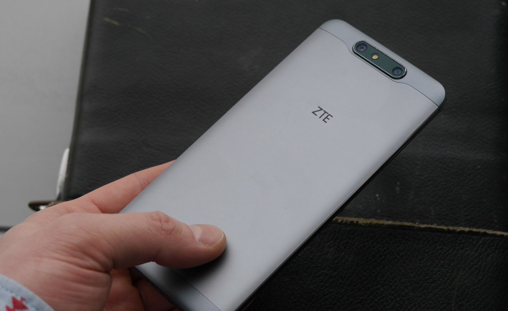 ZTE reveals it shut down all major operations in aftermath of US ban image 1