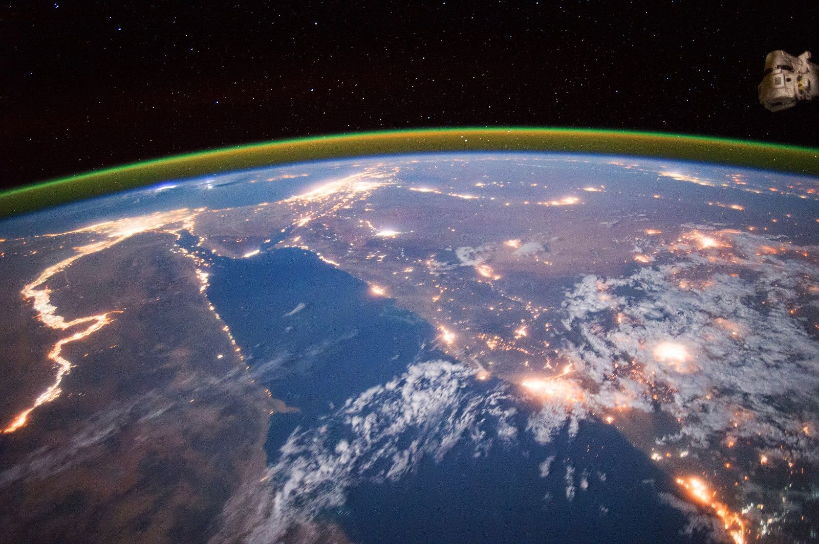 Amazing images from the International Space Station image 8