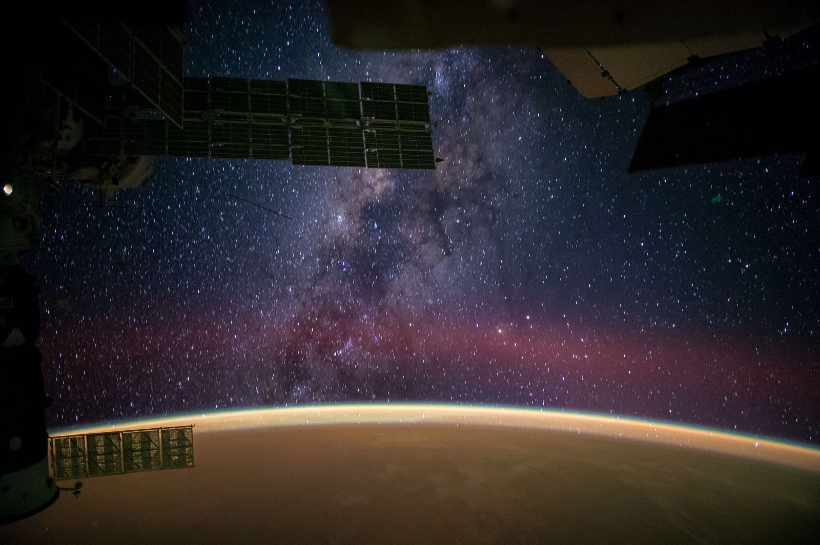 Amazing images from the International Space Station image 29