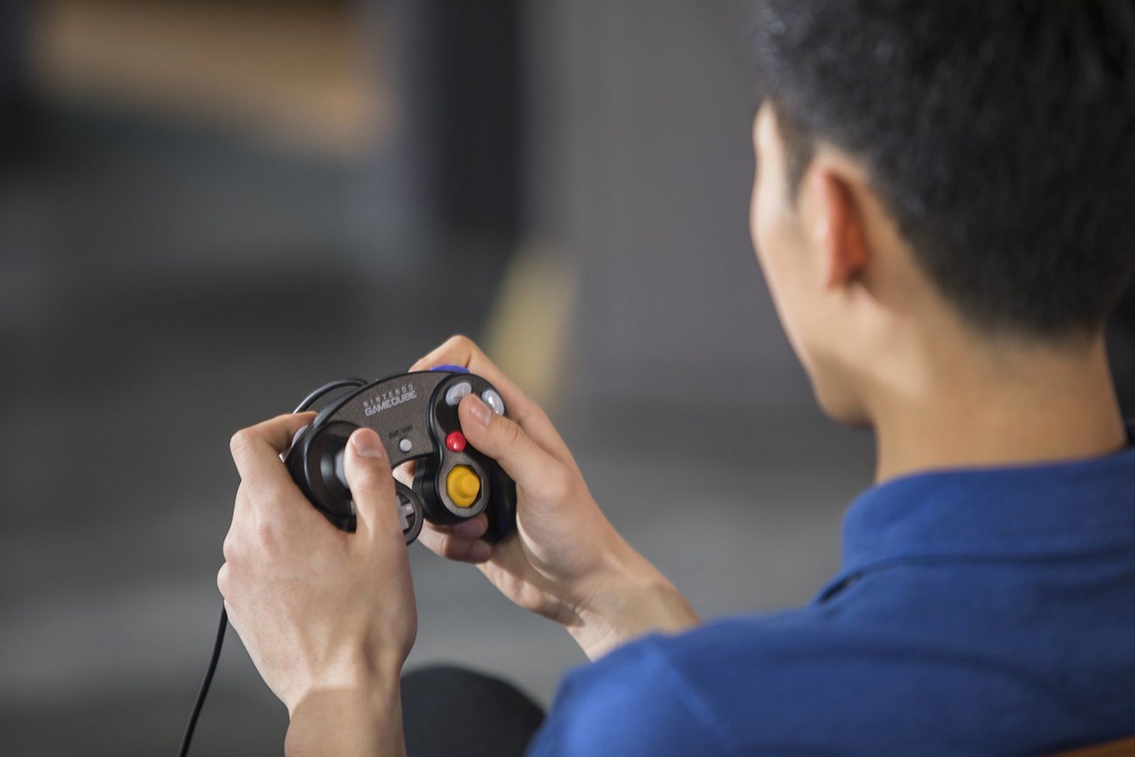 Un jugador personaliza su Nintendo Switch y mandos con el estilo GameCube