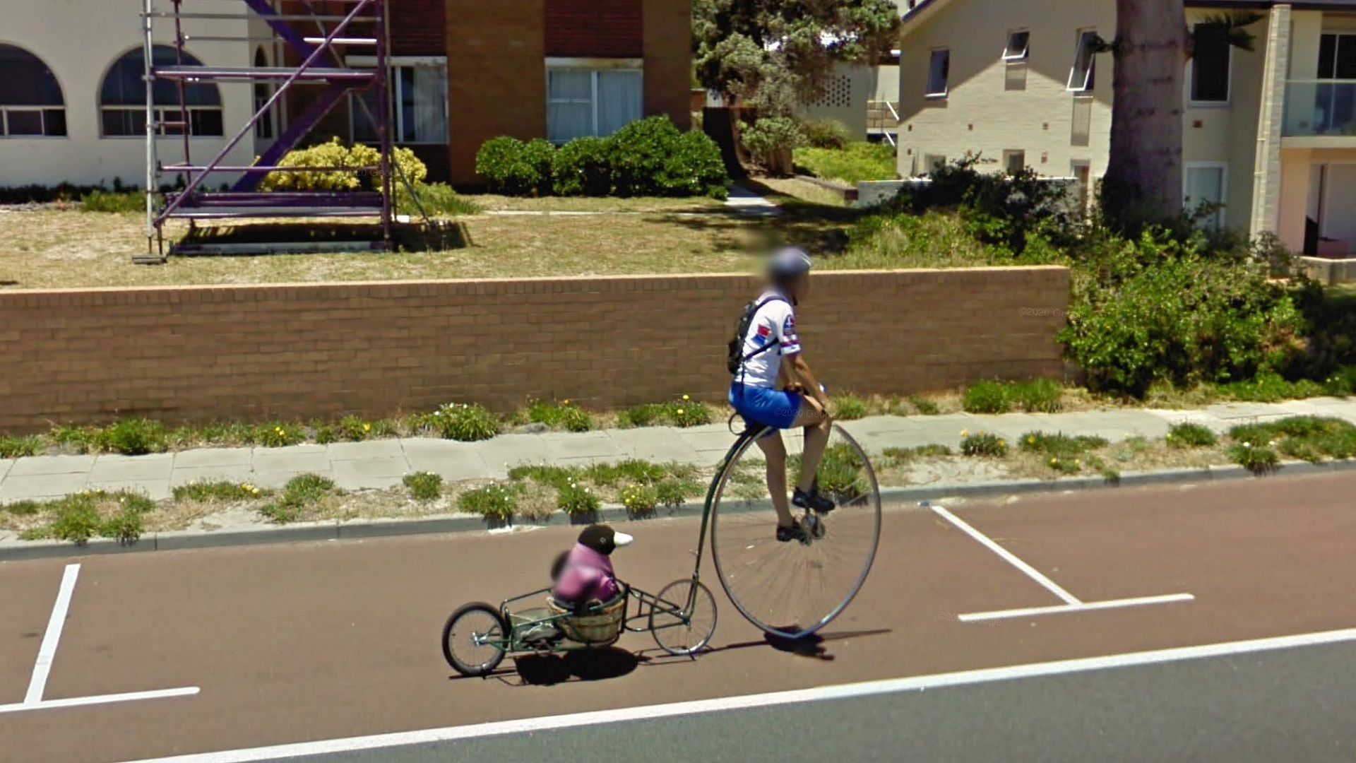 Brilliant Views From Around The World Captured By Street View photo 4