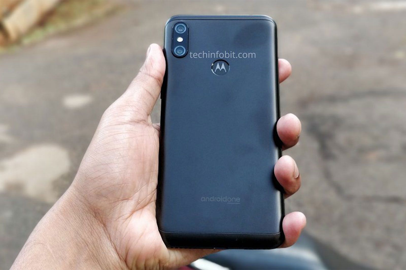 Motorola One Power hands-on images confirms notch and dual camera image 1