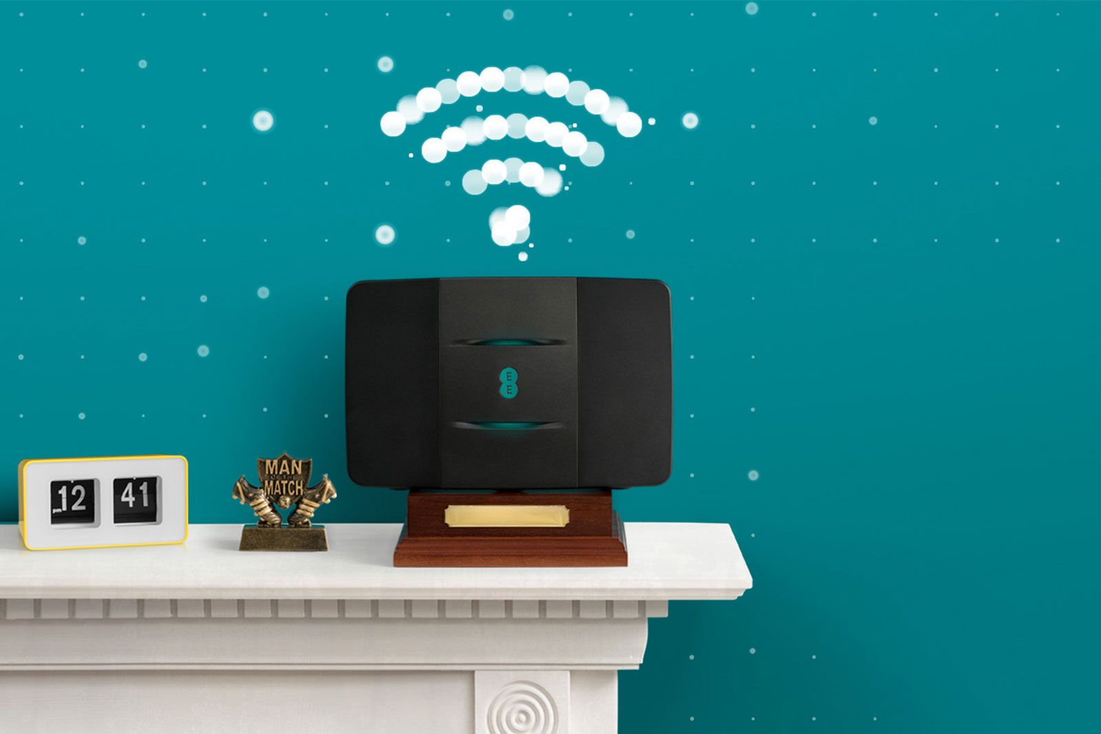 EE rolls out ultrafast 300Mbps Fibre Max home broadband image 1