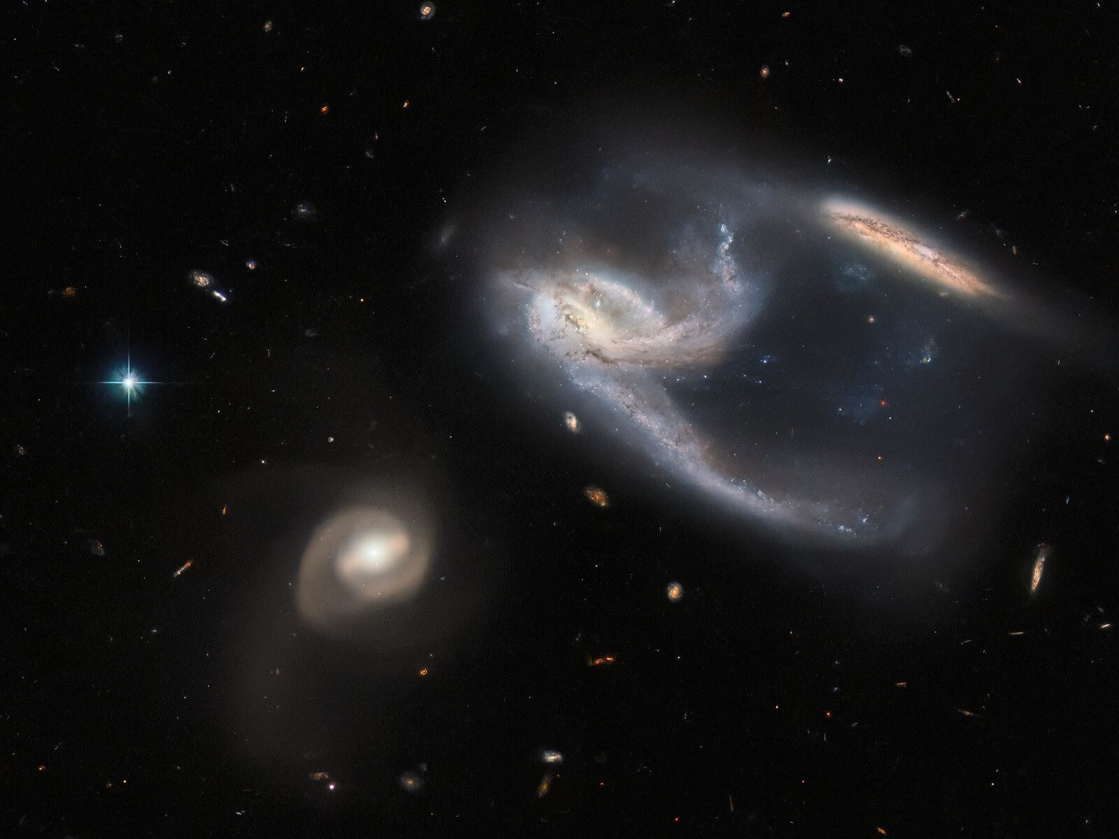 astounding images from the depths of the universe courtesy of the hubble space telescope photo 44