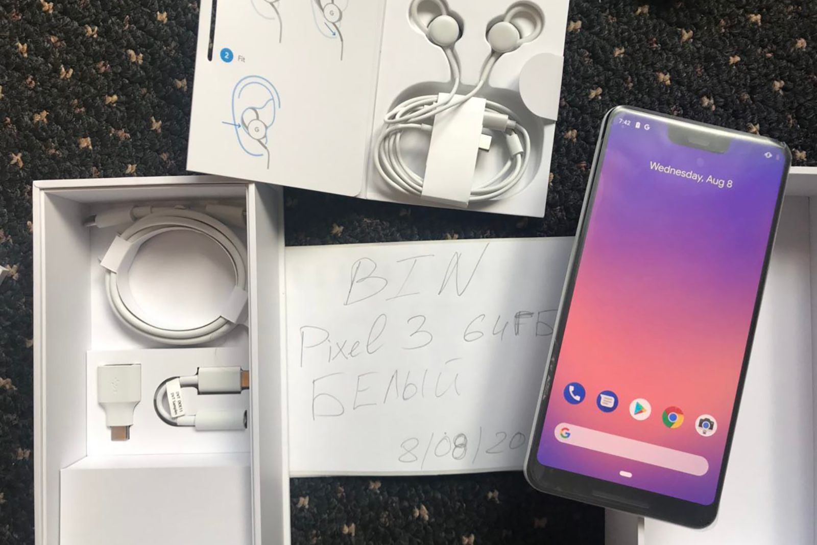 Google Pixel 3 XL fully revealed in hands-on pics and video image 1