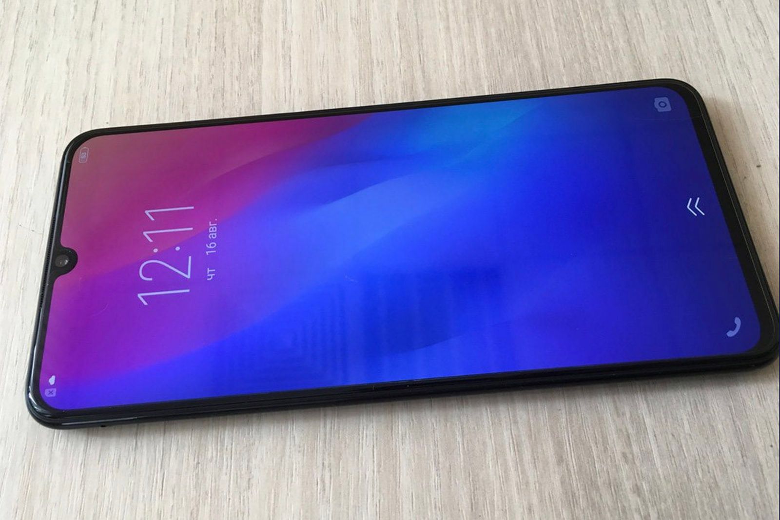 Leaked Oppo R17 and Vivo V11 pics show waterdrop is the new notch OnePlus 6T to get it too image 1