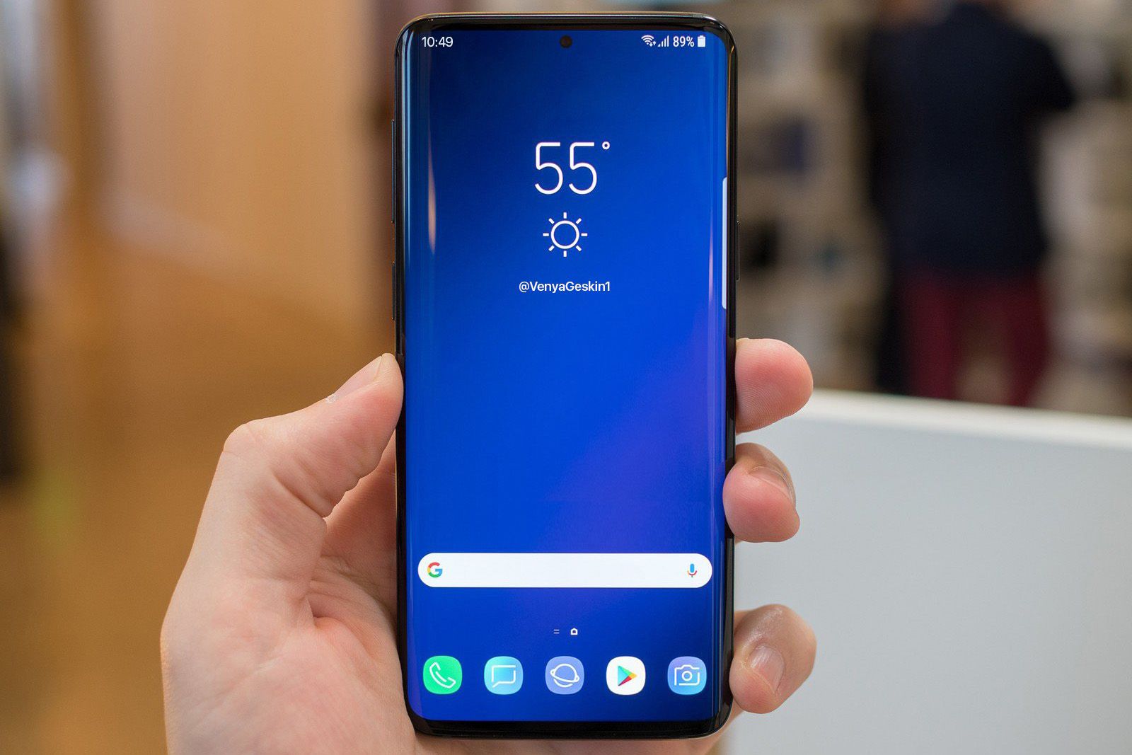 Superb Samsung Galaxy S10 Renders Show In-display Camera And More image 1