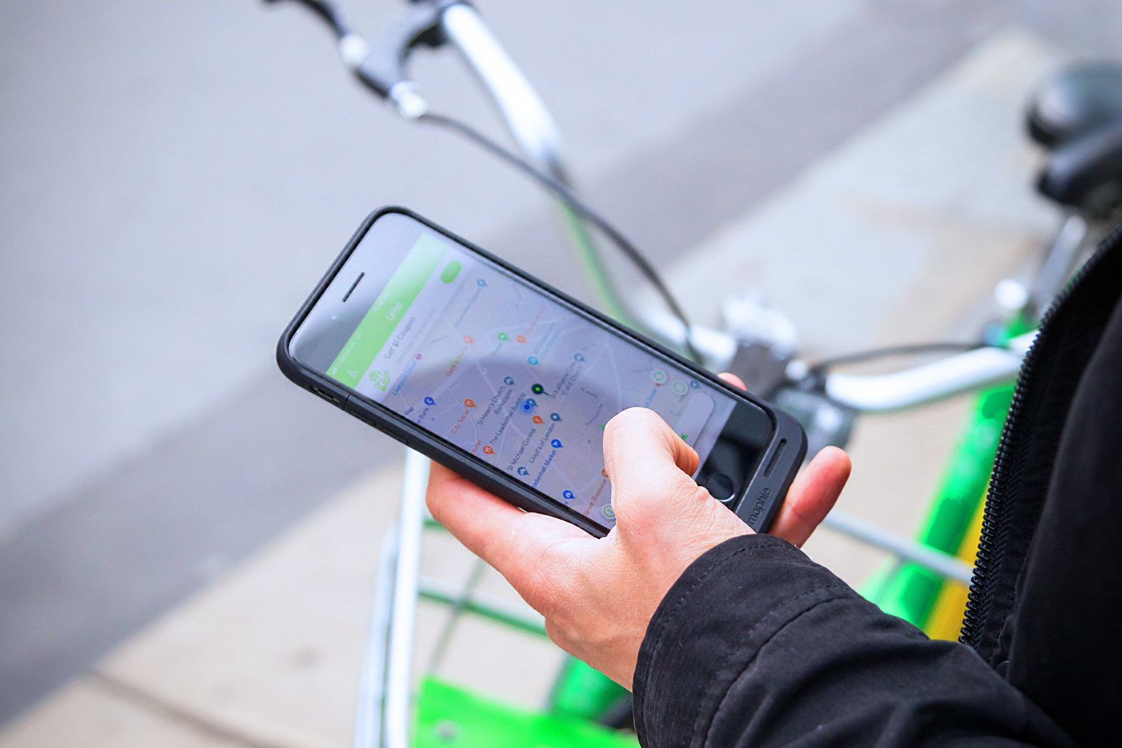 Lime Hits London Bike-e Offers App-controlled Bike Rentals On The Go image 2
