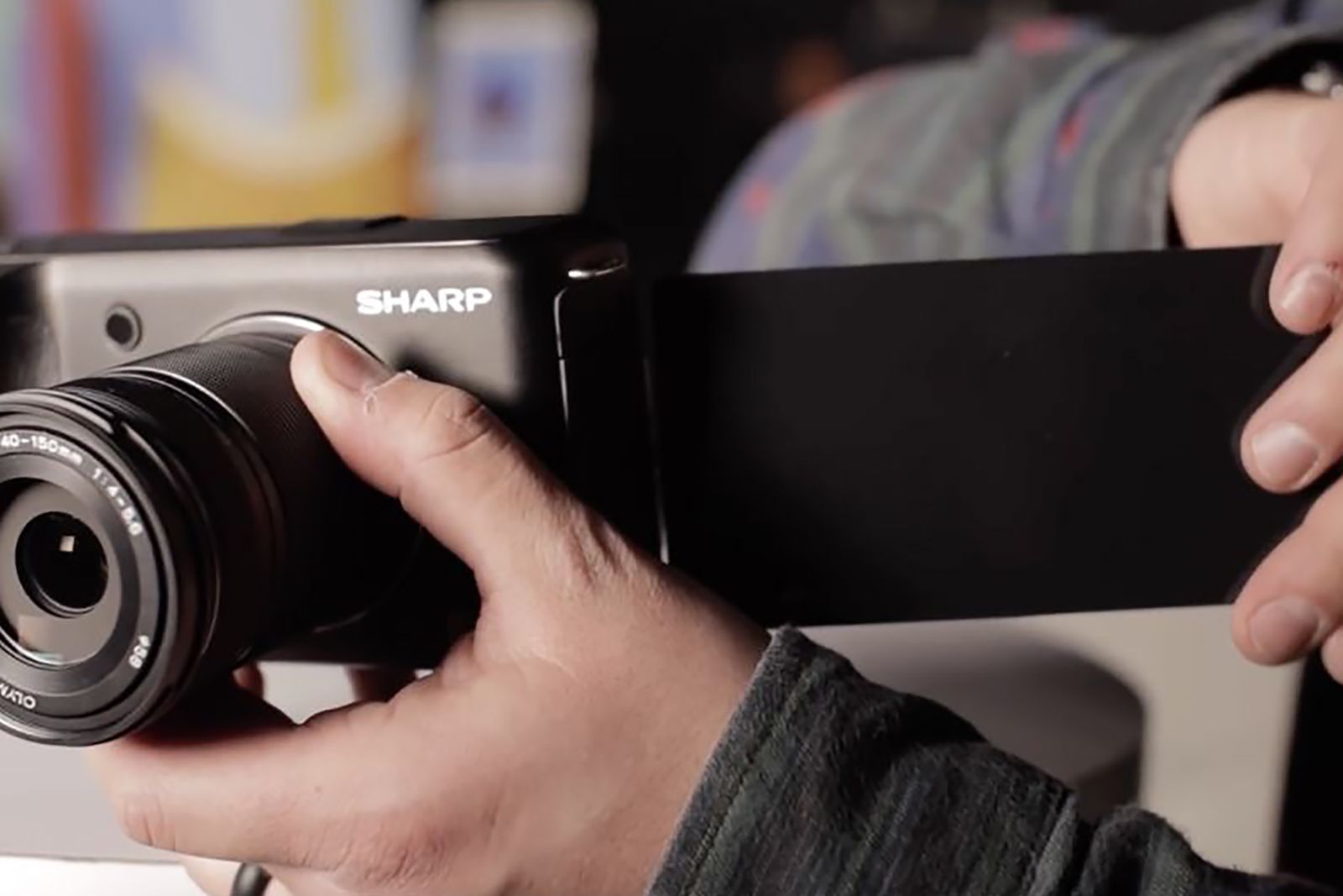 Sharp quietly revealed an 8K consumer video cinema at CES 2019 image 2
