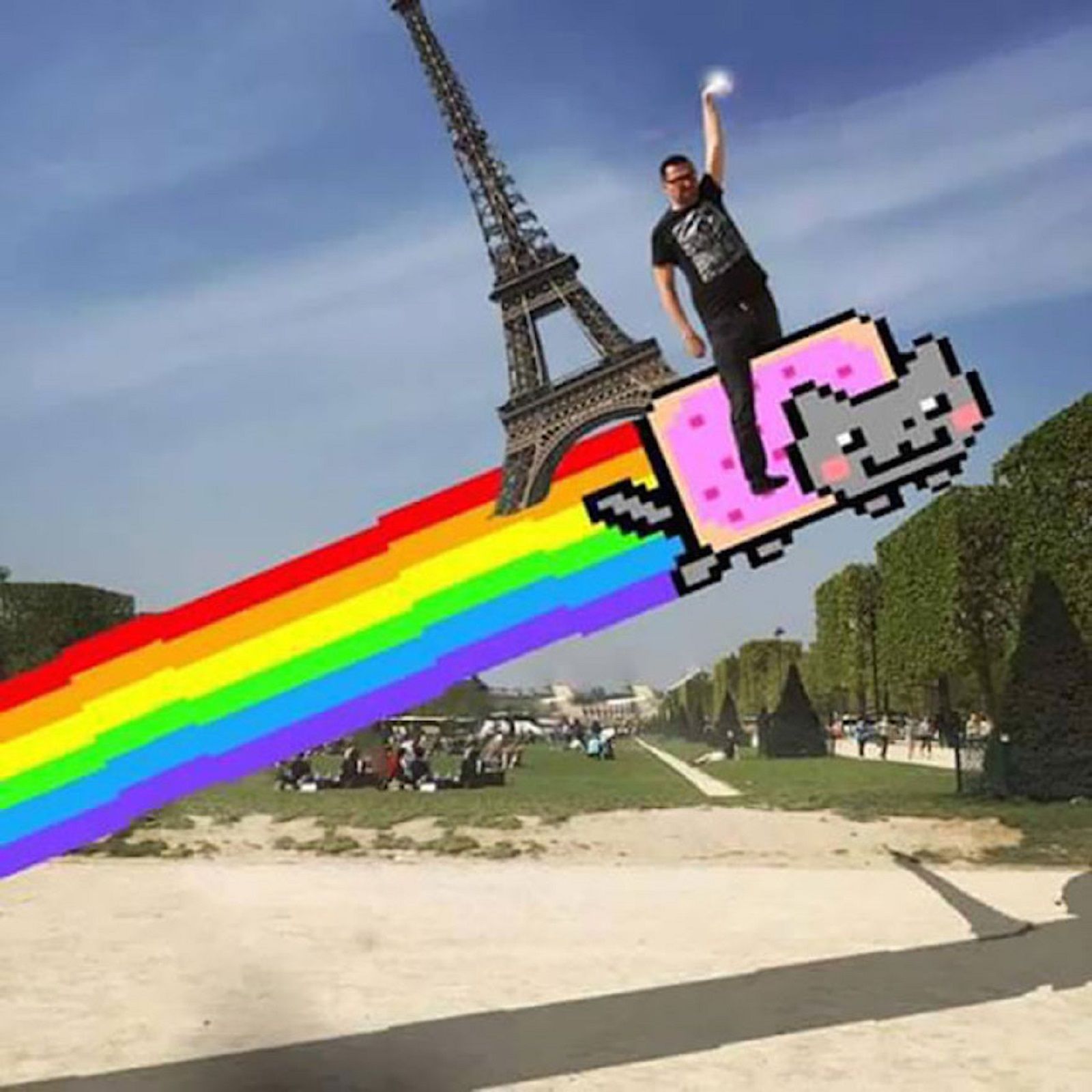 Celebrate 130 years since the Inauguration of the Eiffel Tower with hilarious Photoshoppings image 11