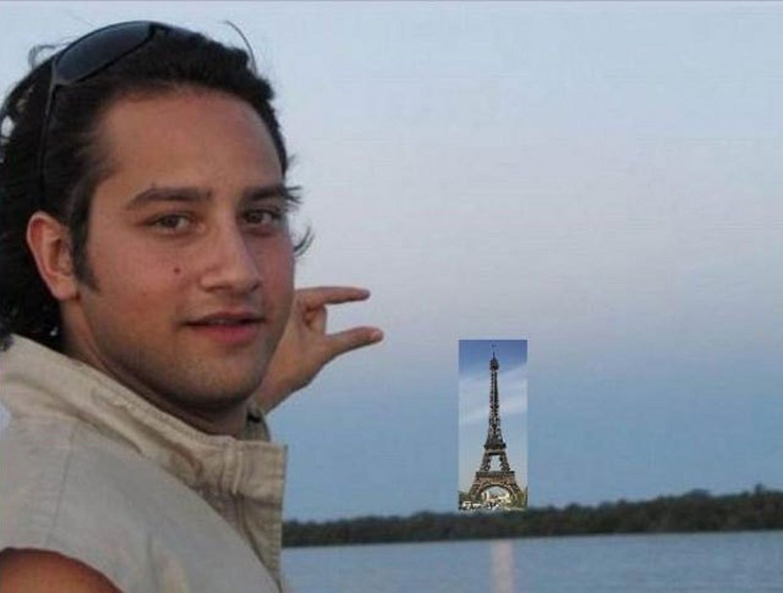 Celebrate 130 years since the Inauguration of the Eiffel Tower with hilarious Photoshoppings image 5