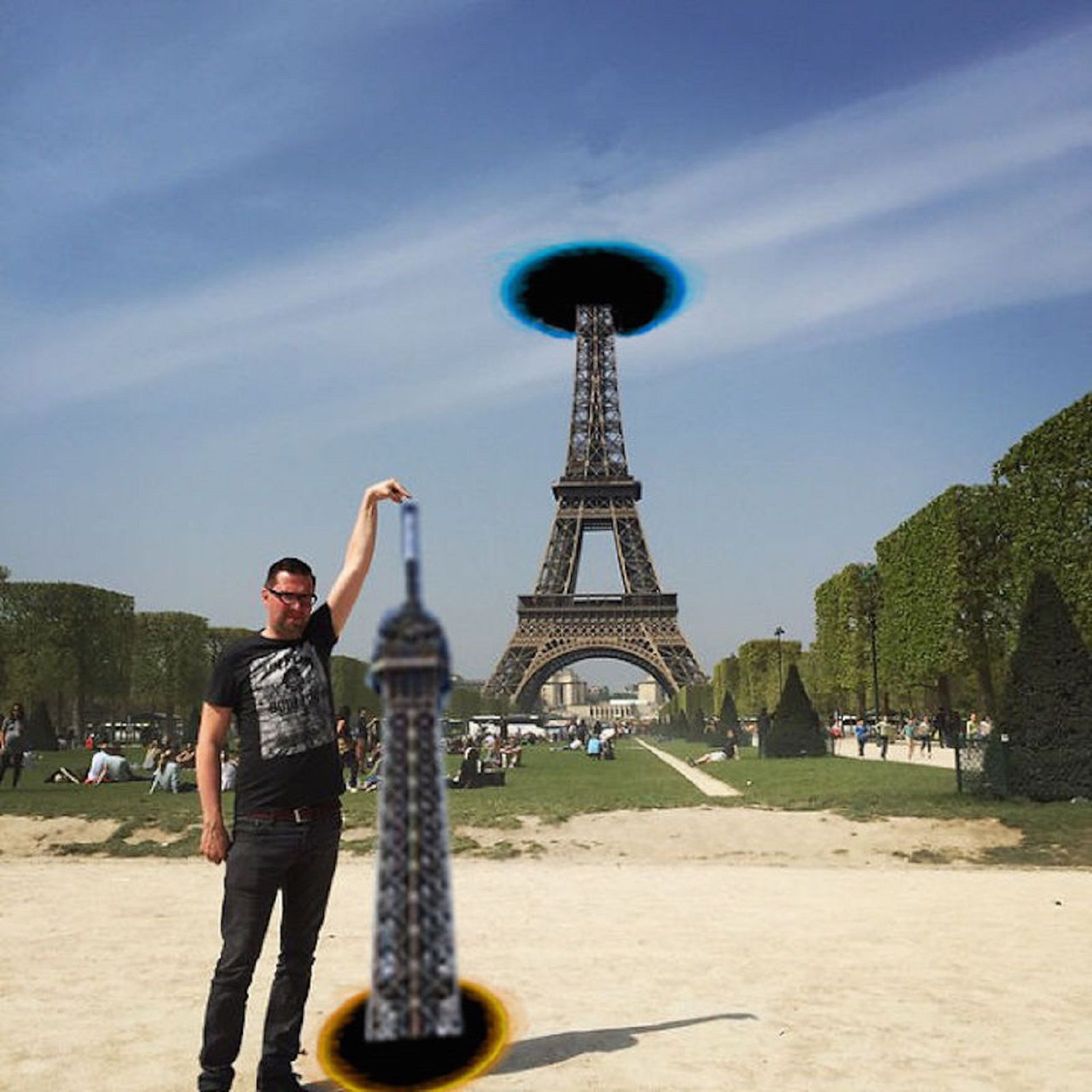 Celebrate 130 years since the Inauguration of the Eiffel Tower with hilarious Photoshoppings image 8