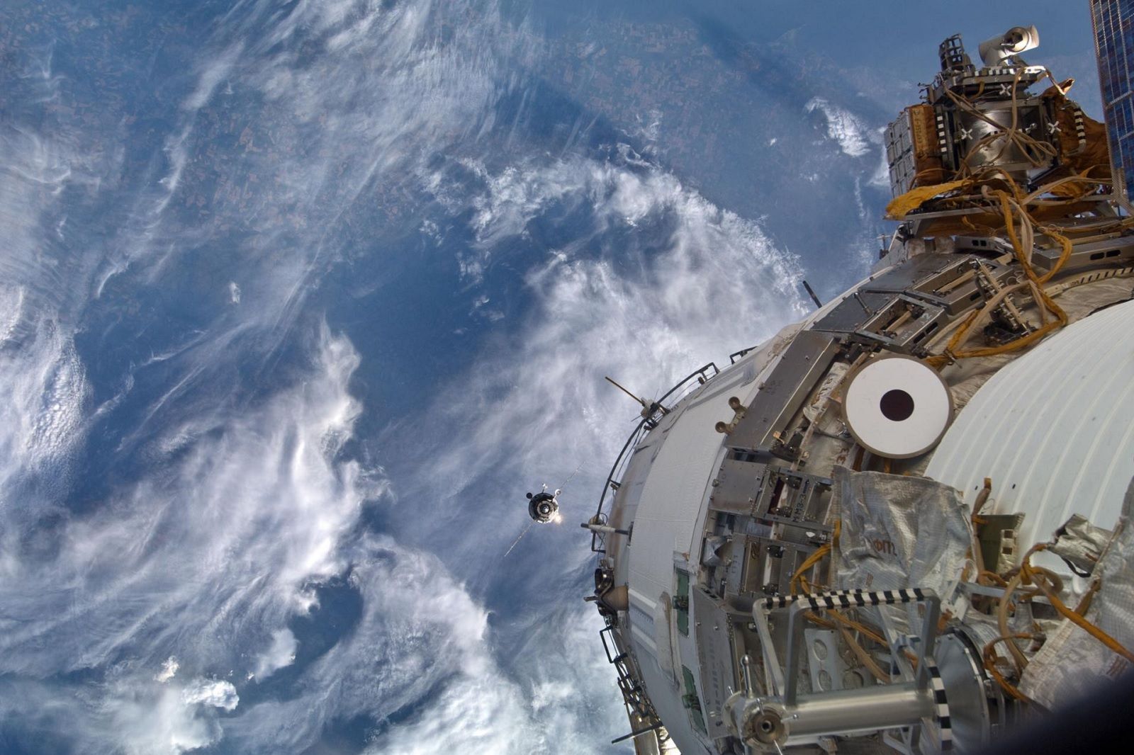 A Visual Exploration Of Our World And The Depths Of Space With Nasa And Google image 11