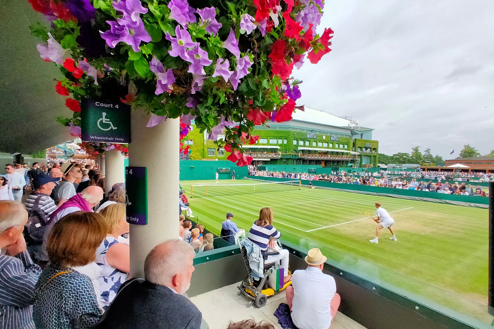How Wimbledons official photographer used Oppos 10x zoom tech to capture The Championships image 3