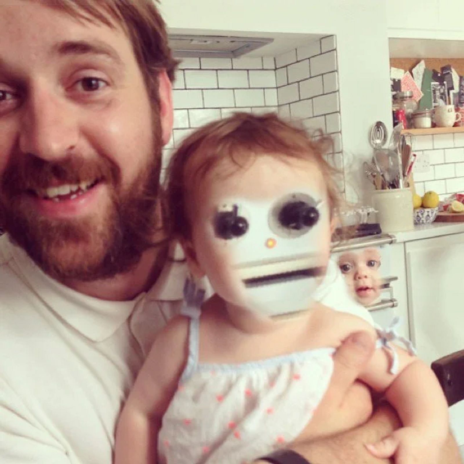 Terrifying and hilarious face swaps photo 3