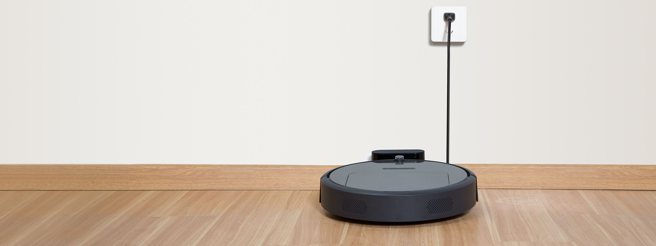Thinking of buying a robot vacuum the Roborock E35is ideal image 3