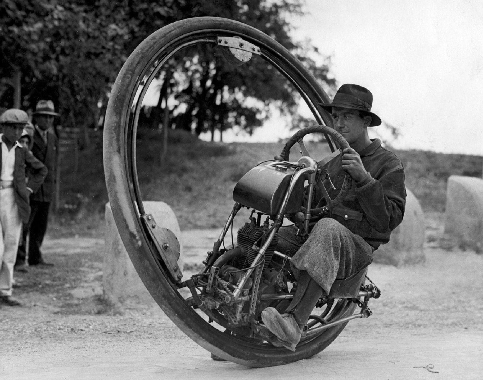 Weird And Wonderful Tech Concepts That Were Well Before Their Time photo 16