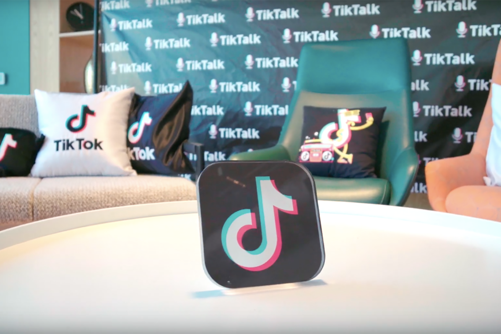 How to share a TikTok video to another app