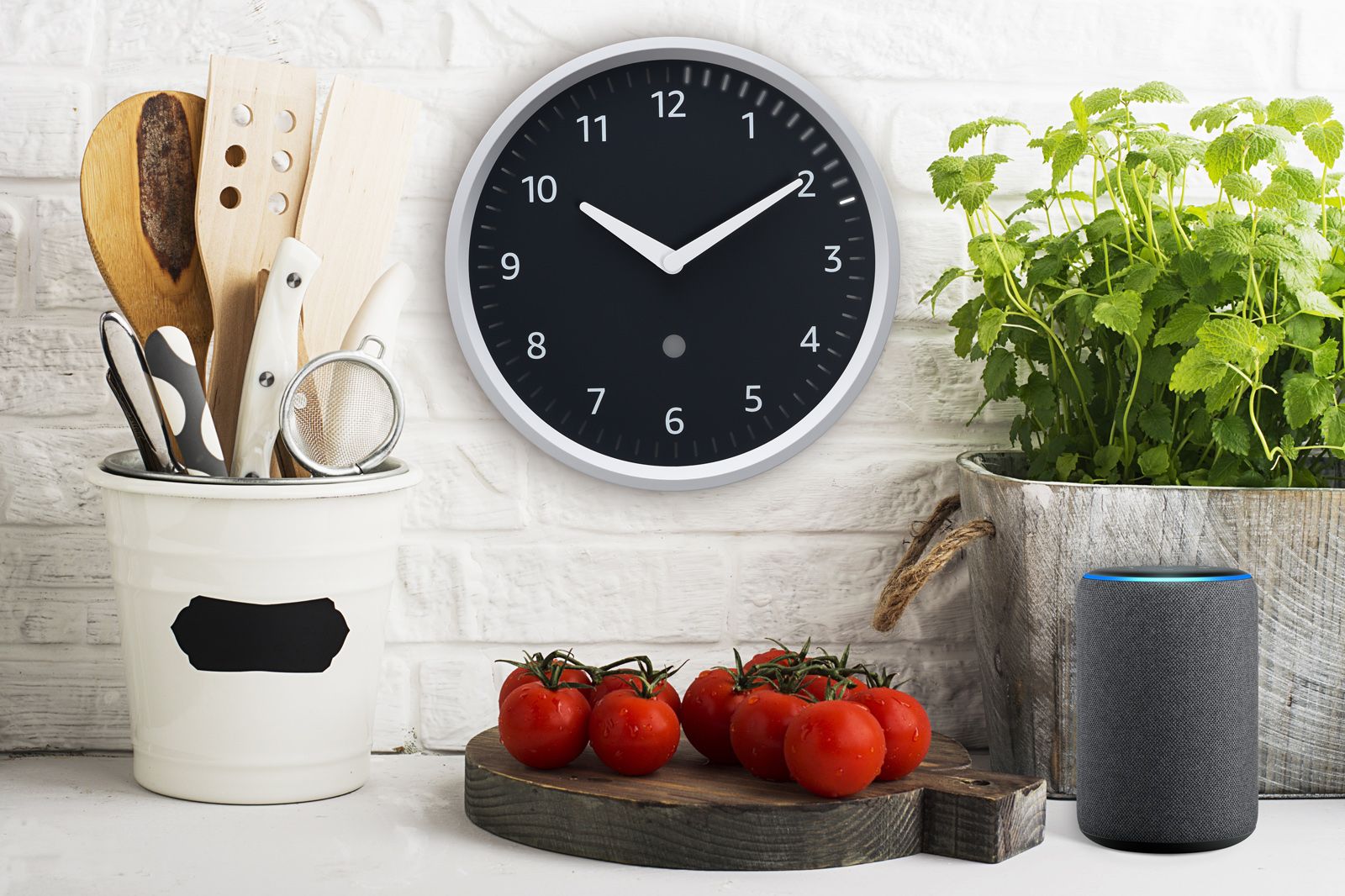 Amazon finally releases the Amazon Echo Wall Clock to visually display timers image 1