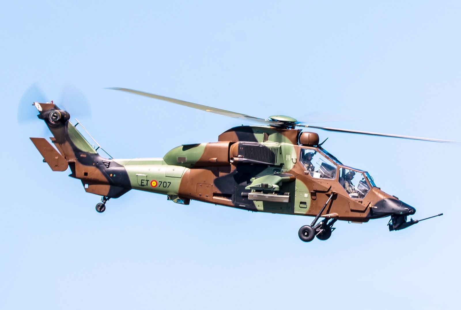 Best Helicopters And Attack Choppers Of All Time image 9