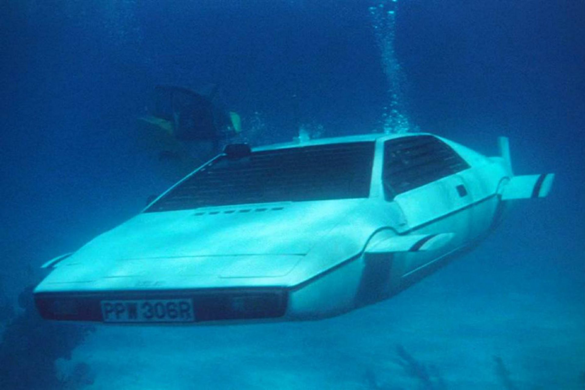 Best Bond Cars The Best Cars From The Films image 2