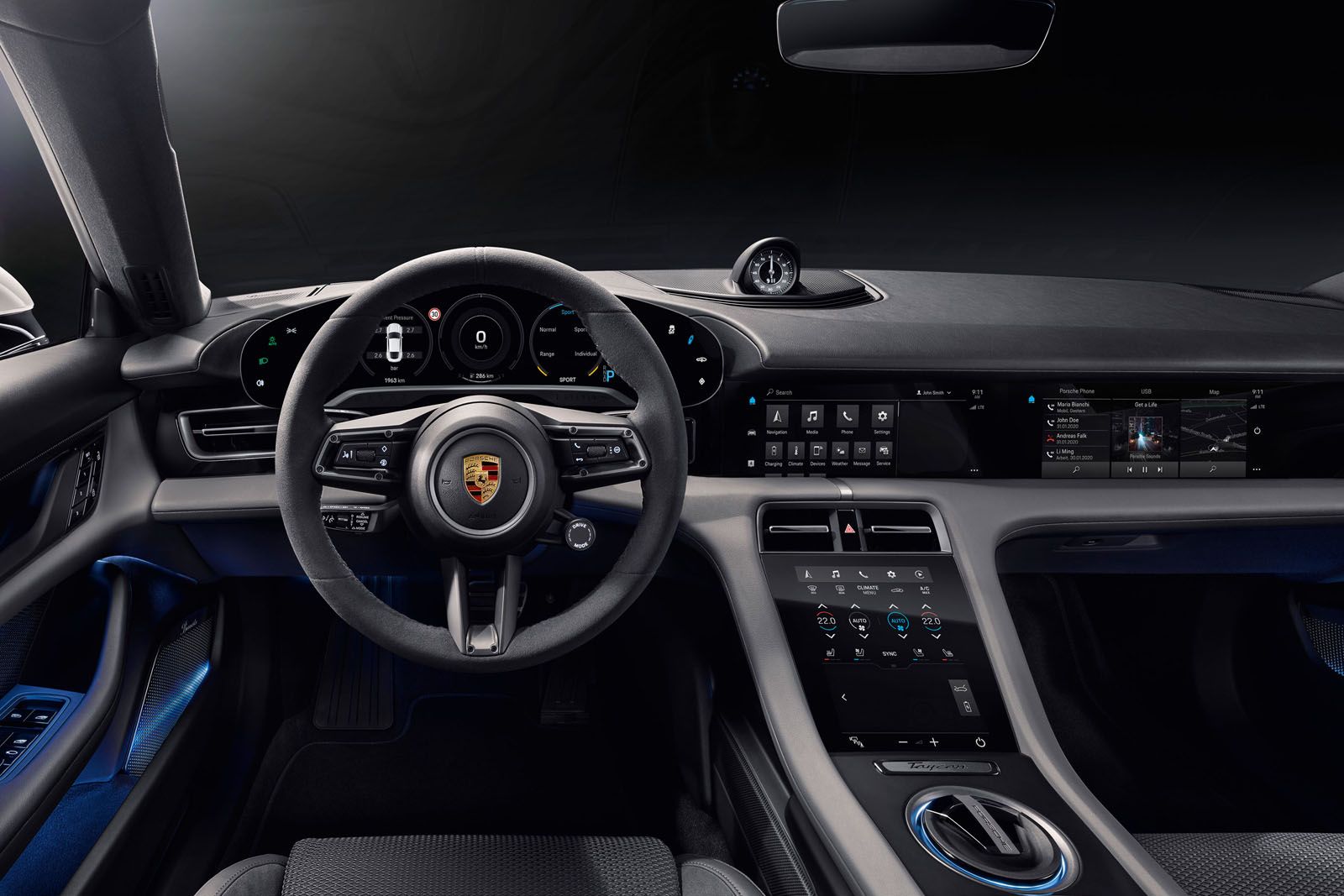 All-electric Porsche Taycan features a fabulous fully digital dashboard image 2