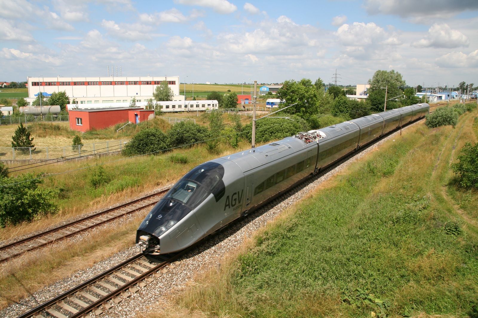 The Fastest Trains Around World Record Breaking Trains photo 17