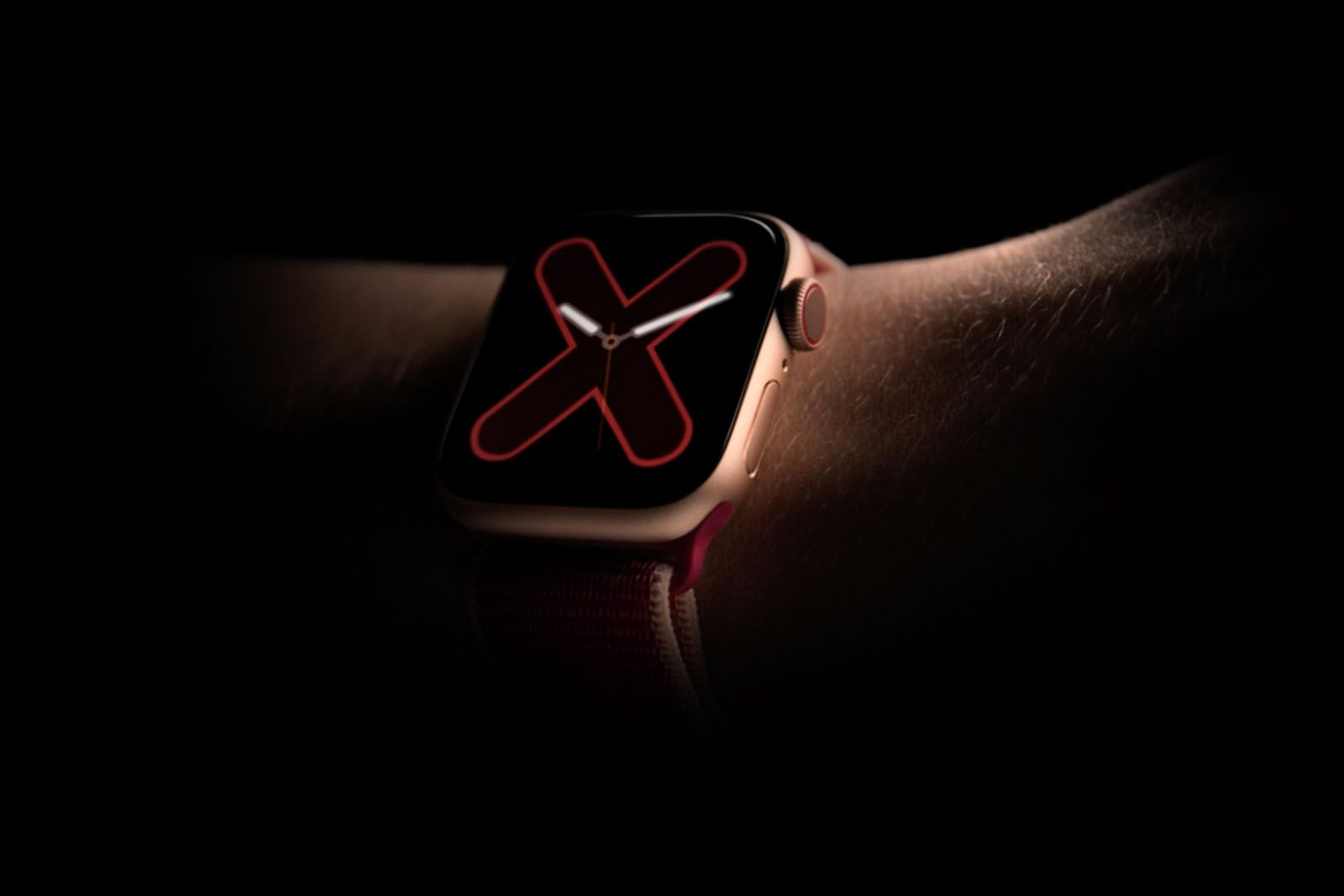 Apple Watch Series 5 official with Always On display built-in compass and new material options image 1