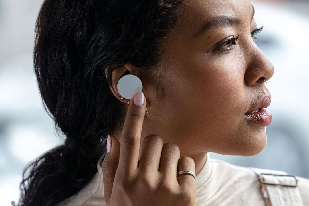 Microsoft Surface Earbuds now available image 1