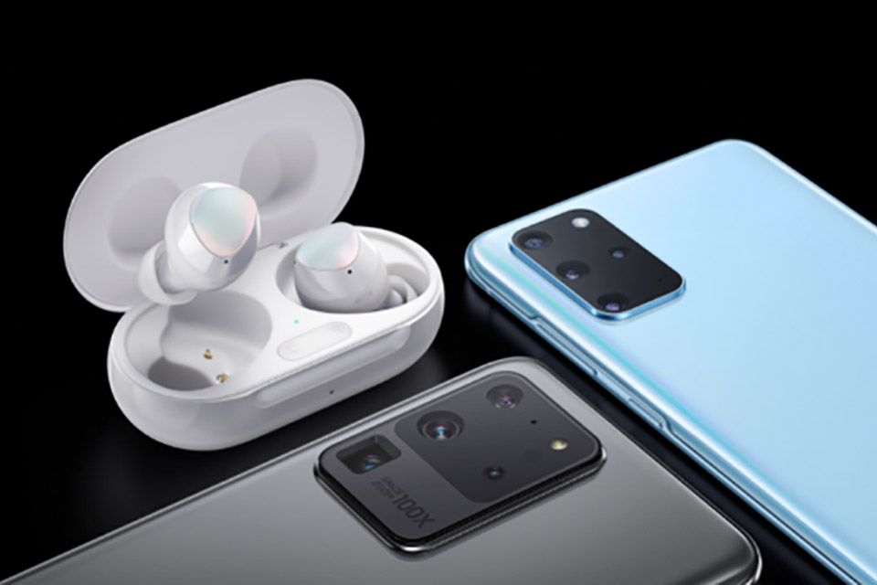Samsung Galaxy S20 and S20 Ultra advert leaks shows Galaxy Buds too image 1
