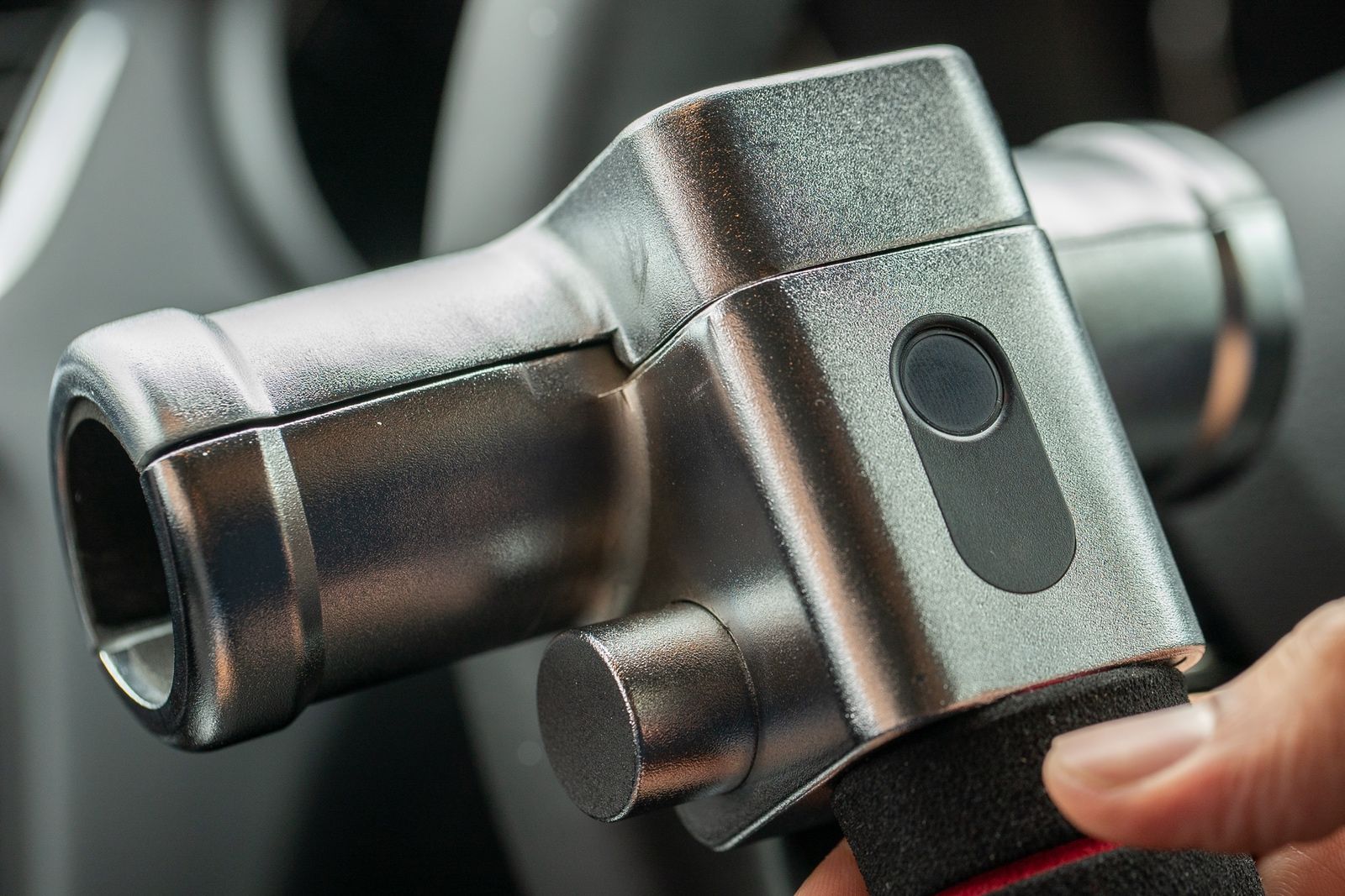 Halfords Has Put A Fingerprint Reader On A Steering Wheel Lock For The First Time image 1