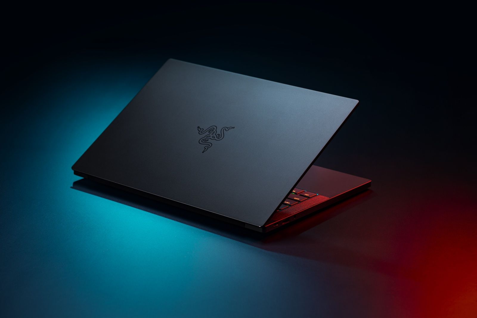 Razers new Blade Stealth 13 gaming ultrabook makes some telling upgrades image 2
