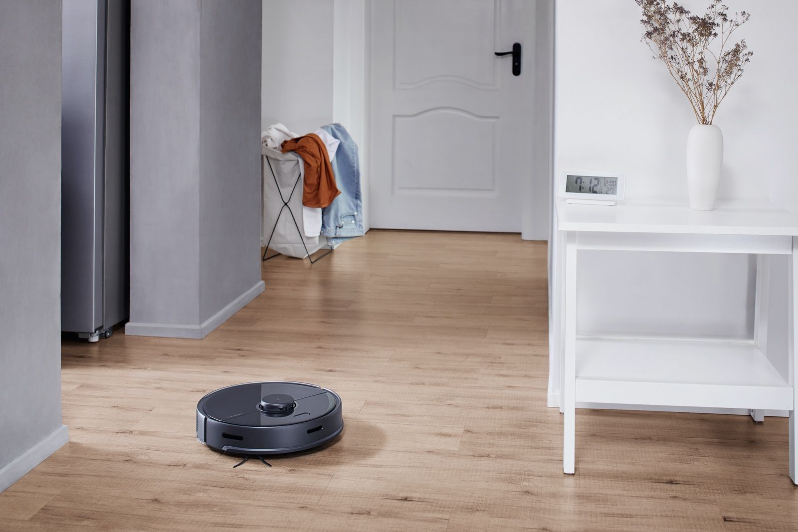 This Fathers day get 50 off the superb Roborock S5 Max robot vacuum image 2