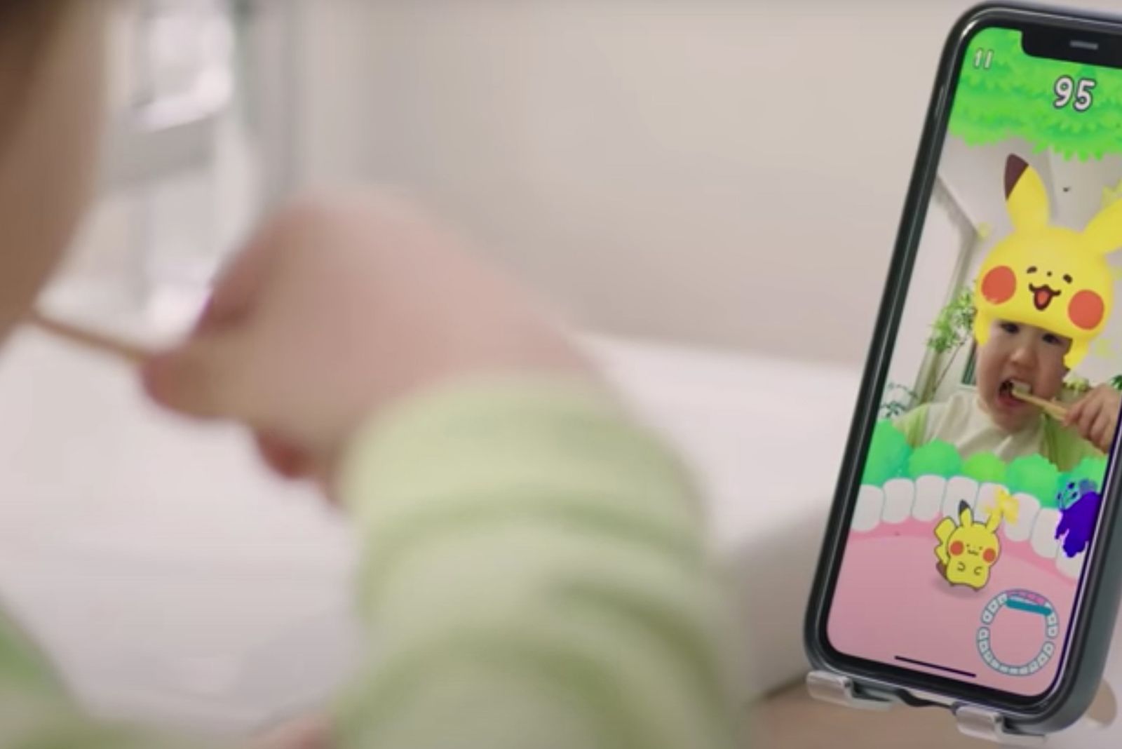 Pokemon Smile uses AR to help your kid thoroughly brush their teeth image 1