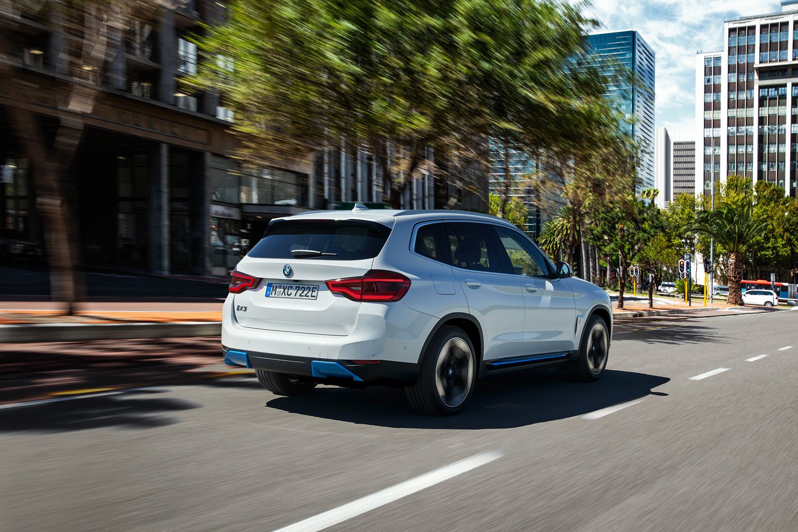 Ix3 bmw 2021 manager review suv walks electric through video us gtspirit 2020 Ix3 bmw 2021 manager review suv walks electric through video us gtspirit 2020