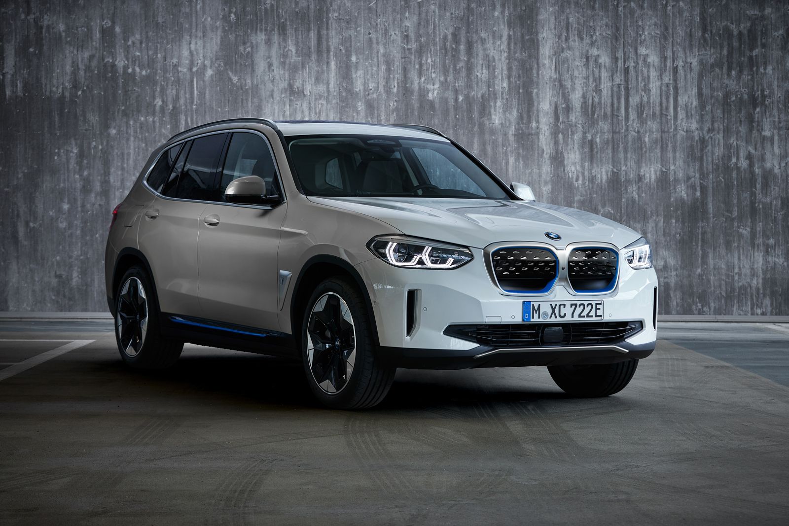 Bmw ix3e deals