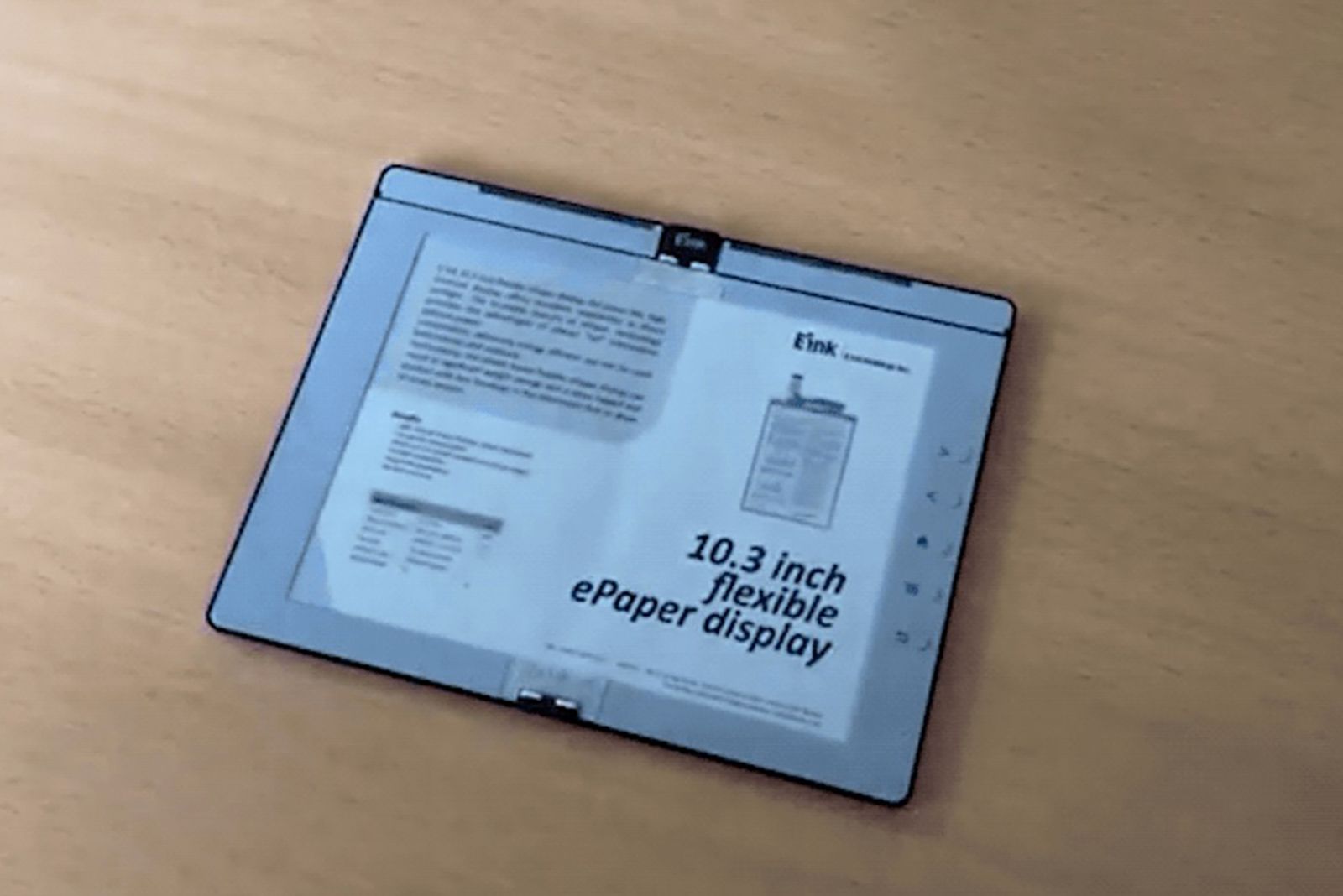 E Ink demos a foldable 'ebook' with built-in Wacom tech and even a light photo 1