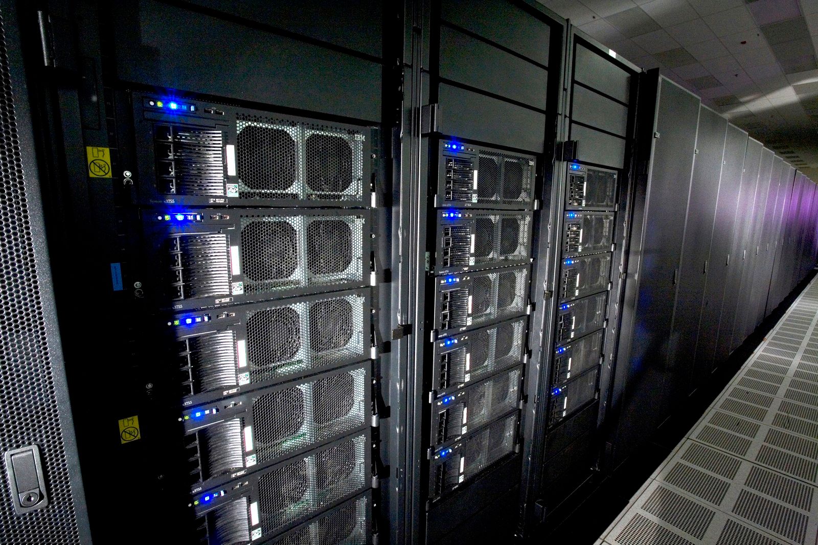 The best supercomputers to grace the planet photo 7