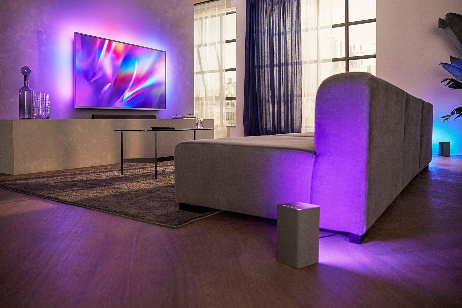 Philips Wireless Home System speakers add light to multi-room audio photo 1