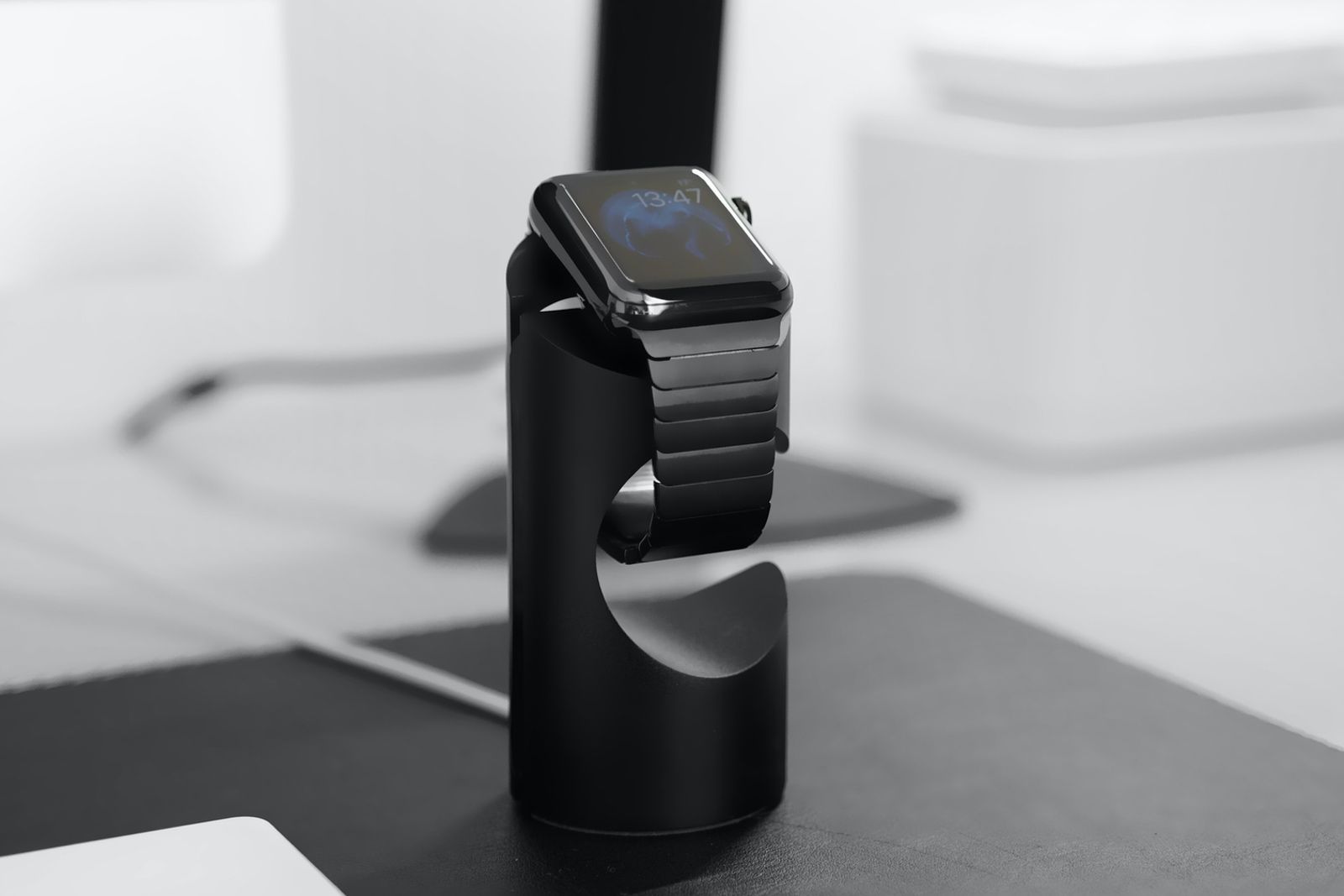 Spigen S350 Black Night Stand - For Apple Watch Ultra 2 2023