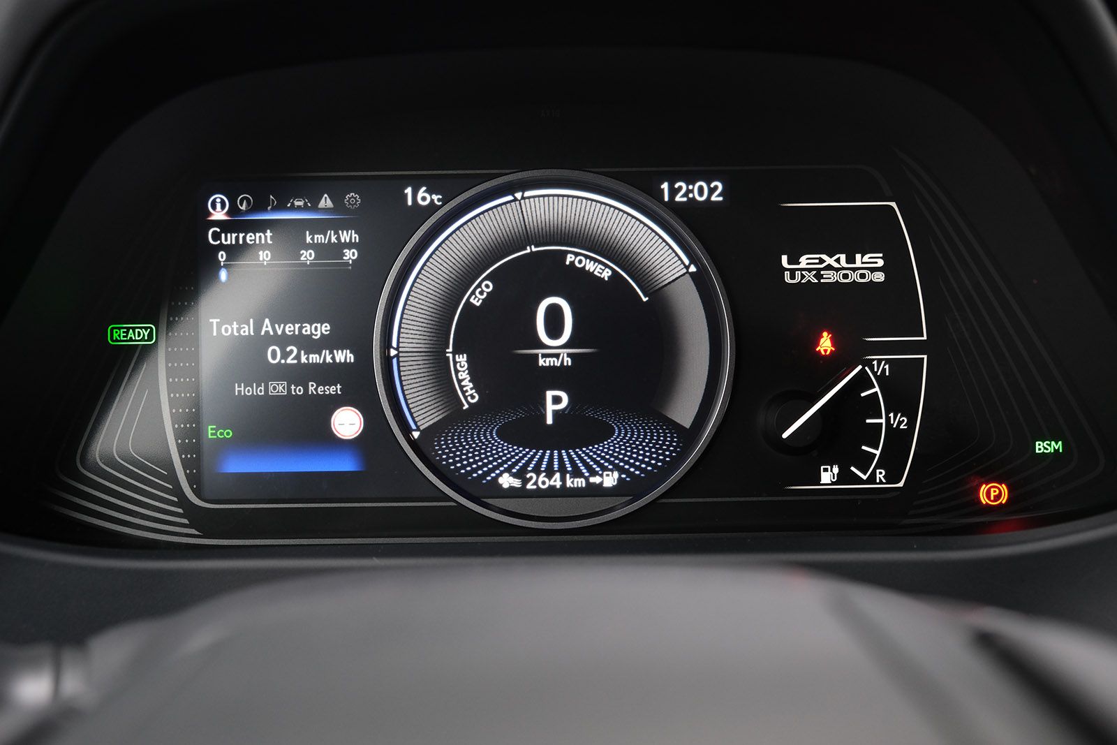 Lexus UX300e review interior photo 2