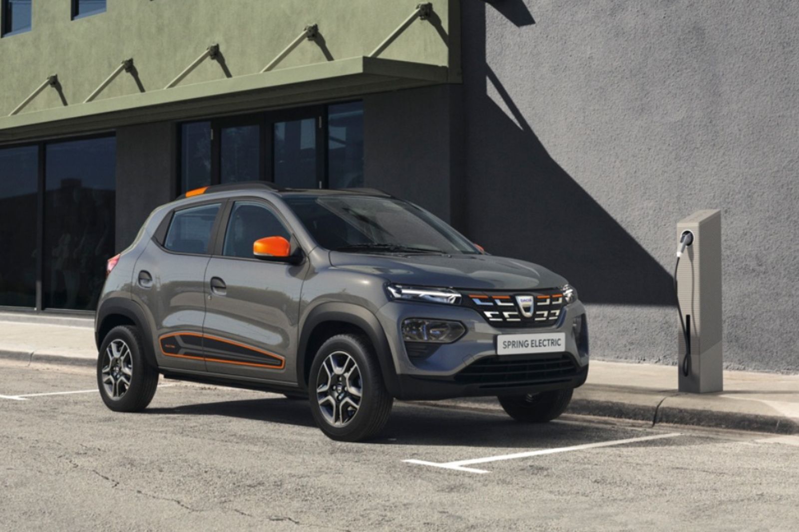 Dacia jumps into electric cars with the Spring Electric photo 1