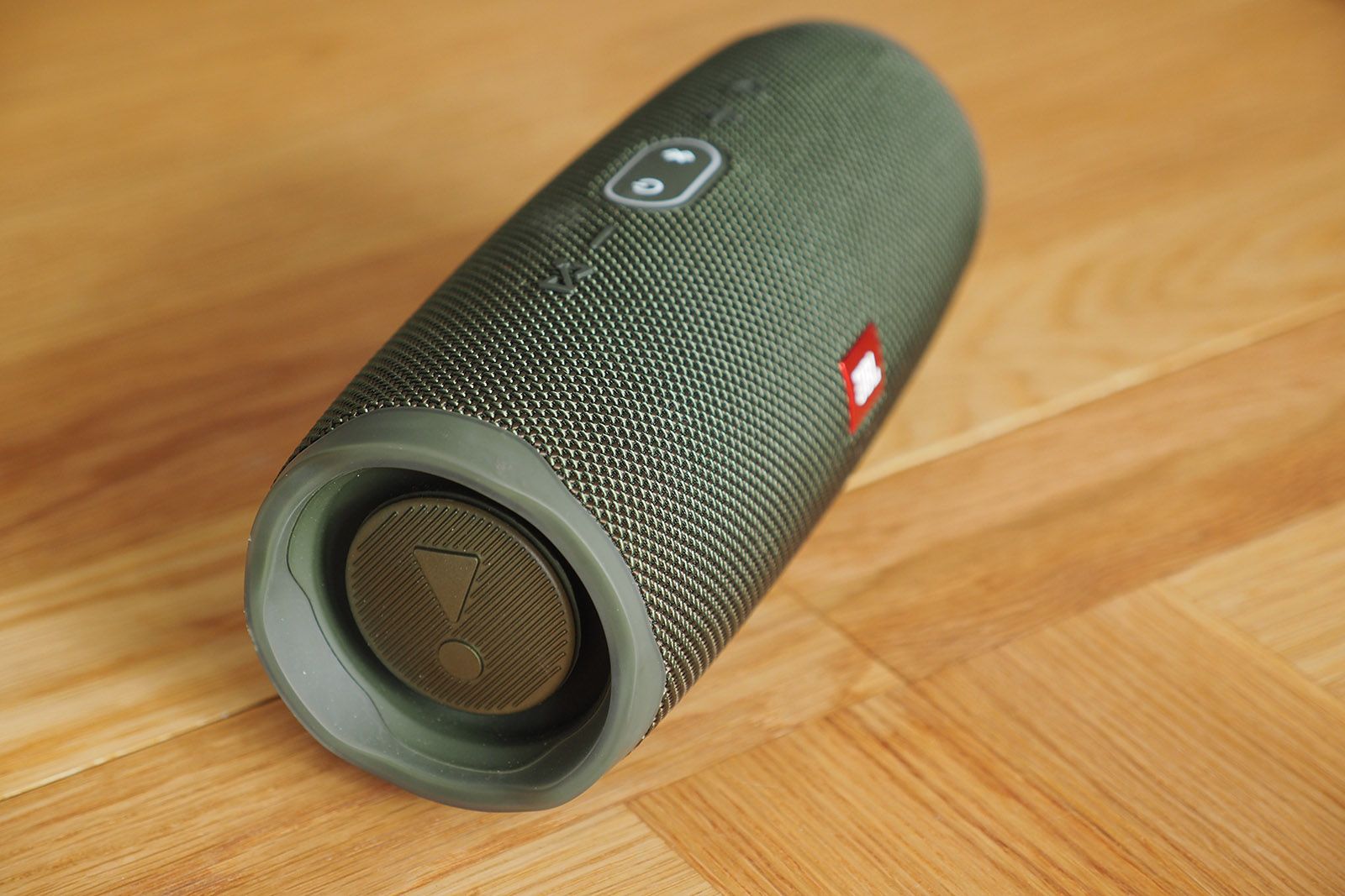 JBL Charge 4 review photo 3