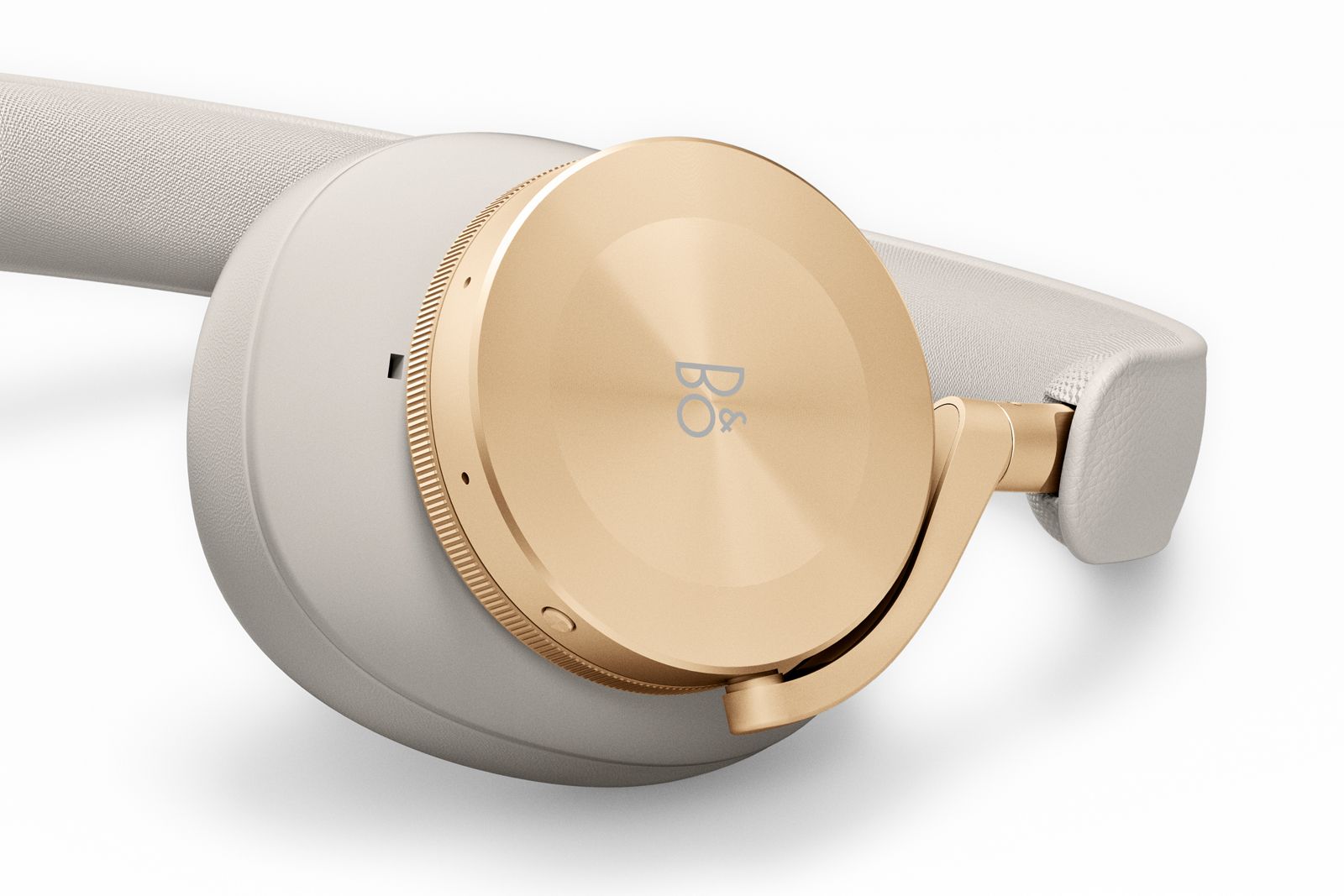 Bang & Olufsen's Golden Collection casts its existing gear in a new light photo 1