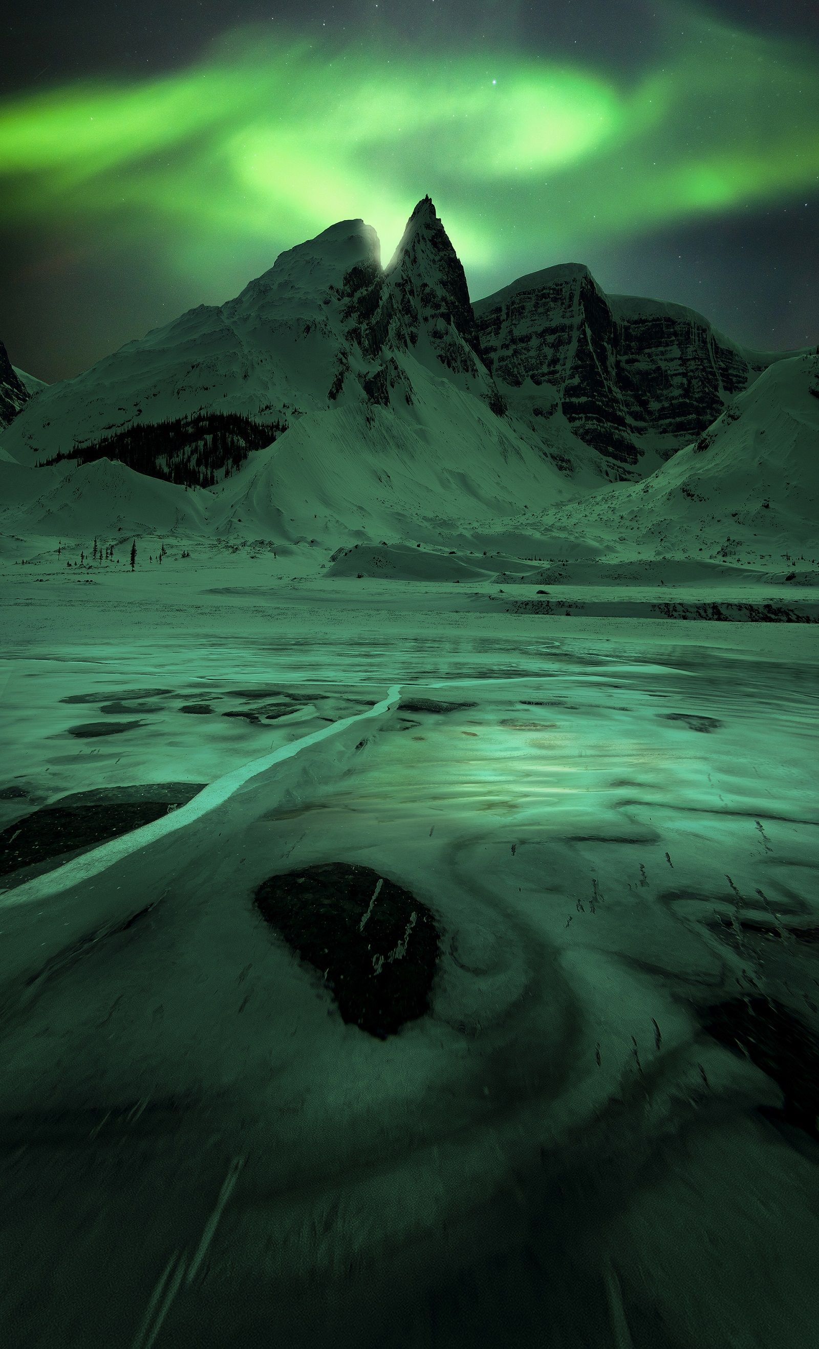 10 epic images from the Northern Lights Photographer of the Year Competition photo 10