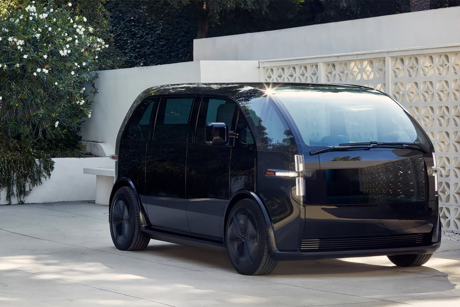 Apple held talks with EV startup Canoo in 2020 photo 1