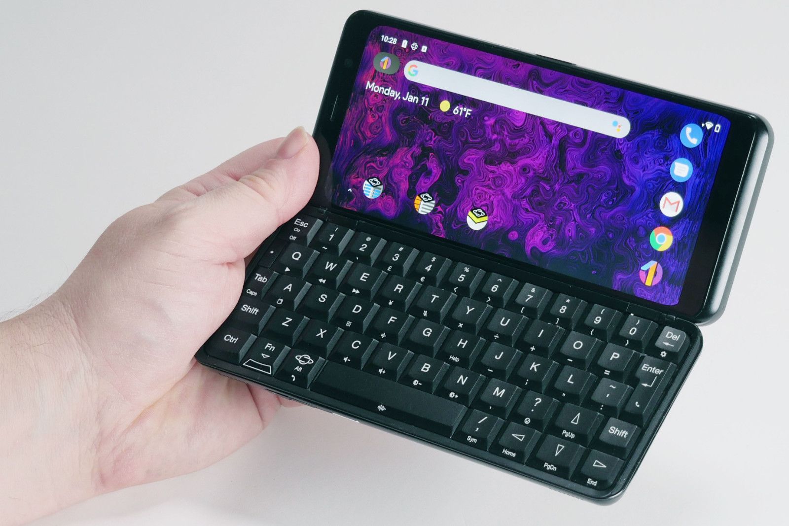 Astro Slide 5G es el primer teléfono 5G con teclado QWERTY completo