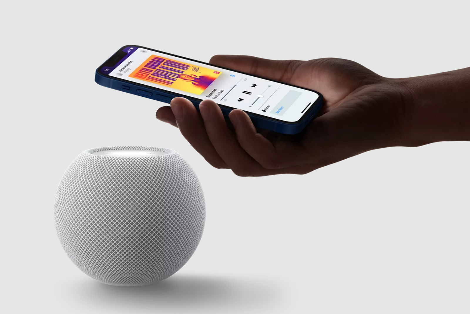 The HomePod mini finally adds its long-promised ultra-wideband handoff feature photo 1