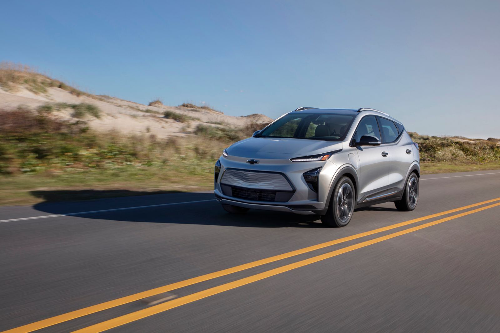 Chevy expands the Bolt family with the Bolt EUV, an electric utility vehicle photo 4