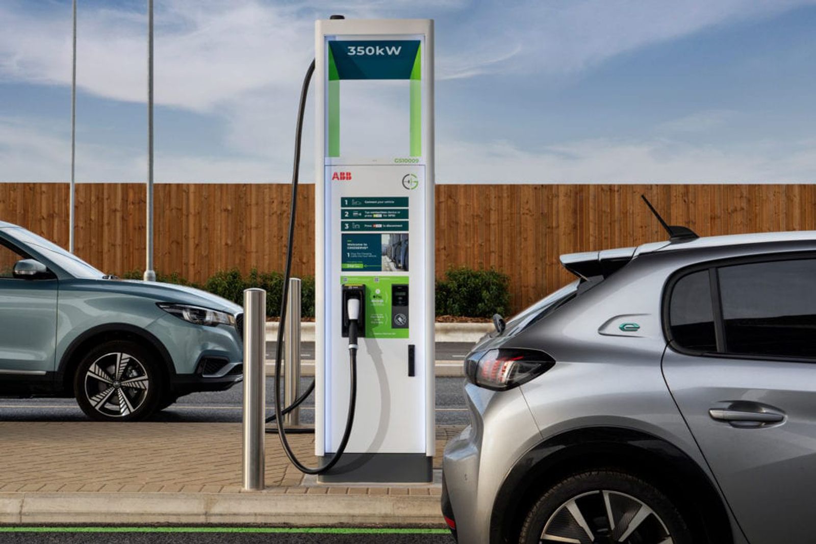 Ecotricity and Gridserve partnership will bring a huge boost to the UK's Electric Highway photo 1